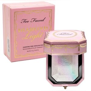 Too Faced Diamond Light Highlighter
